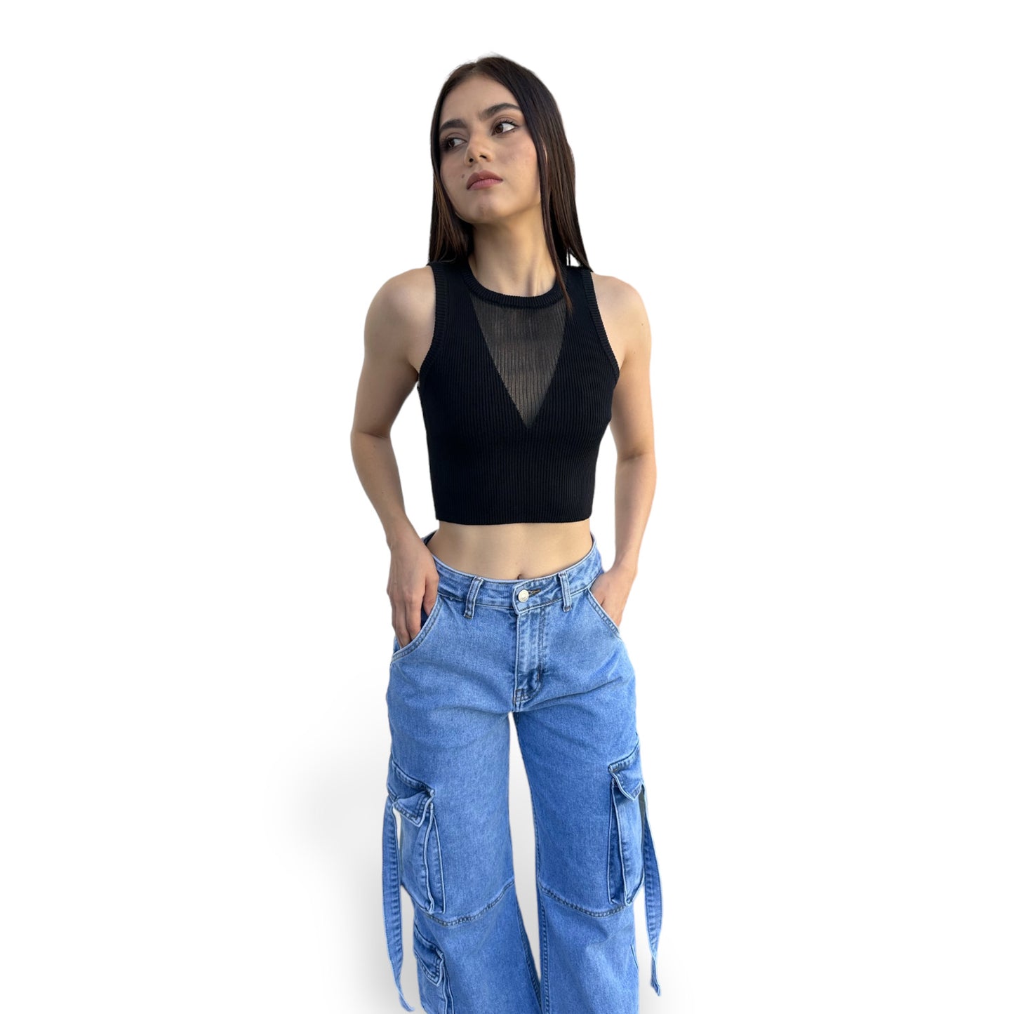 CROP NEGRO CON TRANSPARENCIA EN EL PECHO